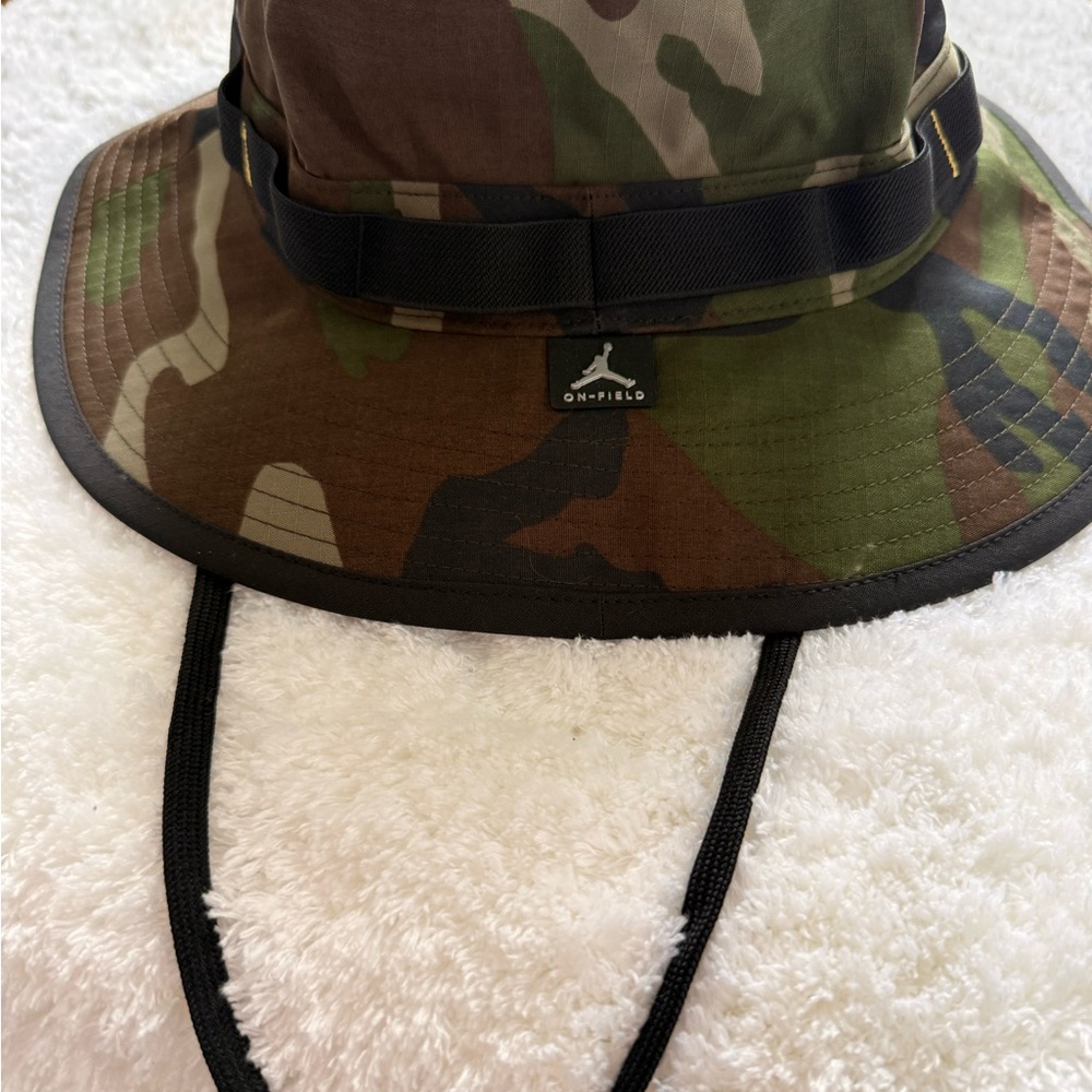 NEW Michigan Jordan Camo Bucket Hat - Picture 3 of 4